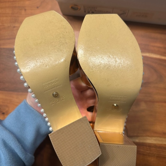 Kat Maconie Rose Gold + Pearl 70s Platform Heels sz 9.5 - Picture 4 of 4